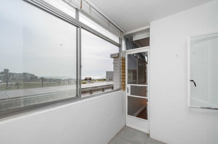 2 Bedroom Property for Sale in Summerstrand Eastern Cape